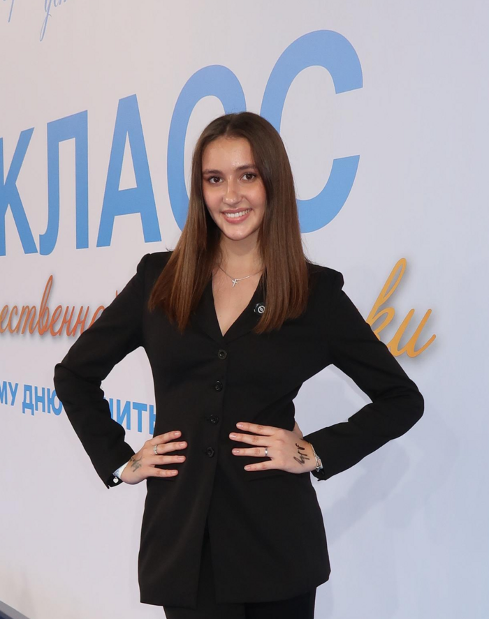 Анна Грош